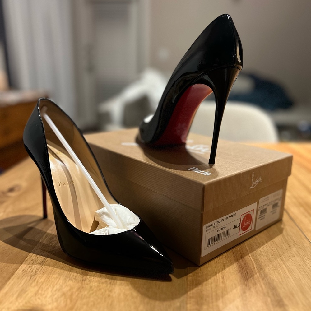 Gently Used Christian Louboutin Pigalle Follies 100 Patent Black